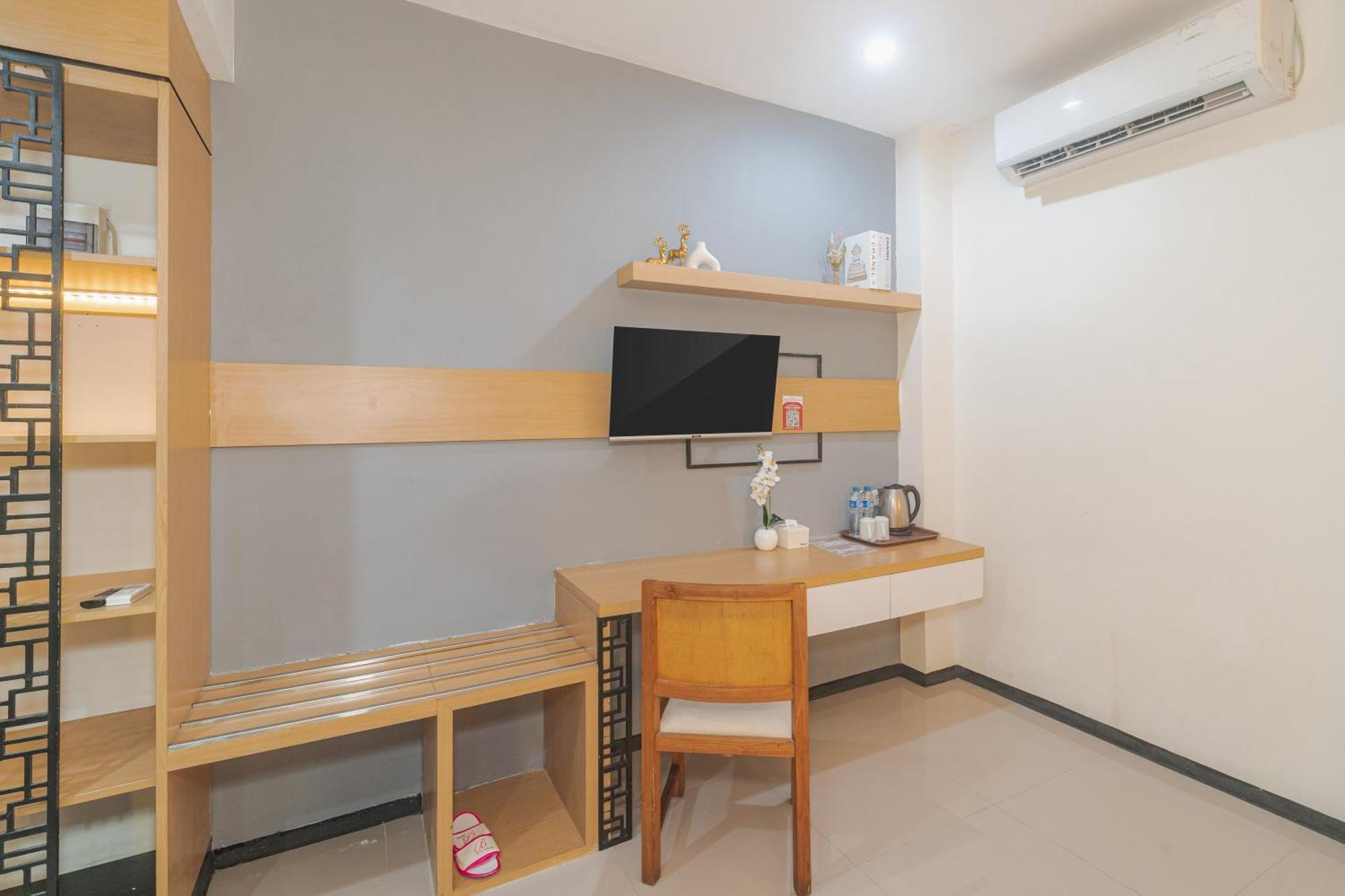 Hotel Kedungsari 2*