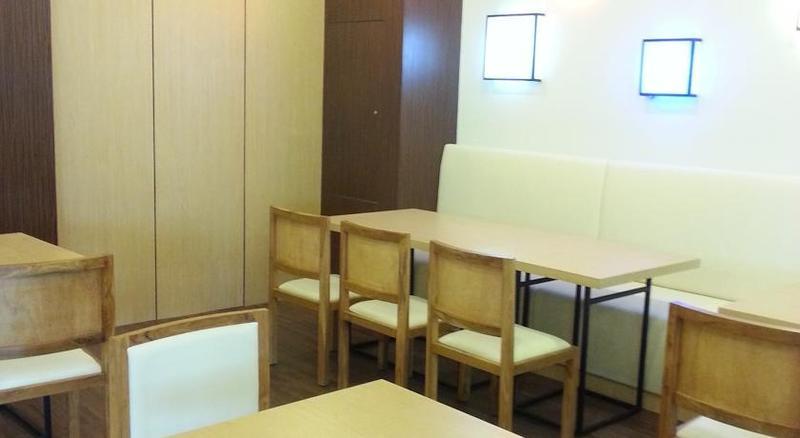 Hotel Kedungsari 2*